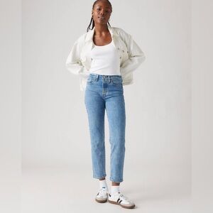 Levi's Women's Straight Jeans in Light Blue